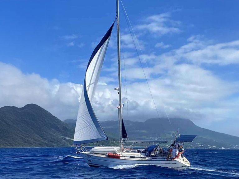 Bavaria 42 // Photo credit: The Yacht Sales Company