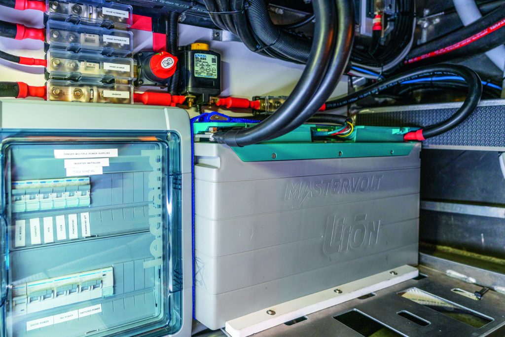 Lithium ion battery installation on Semifly 36