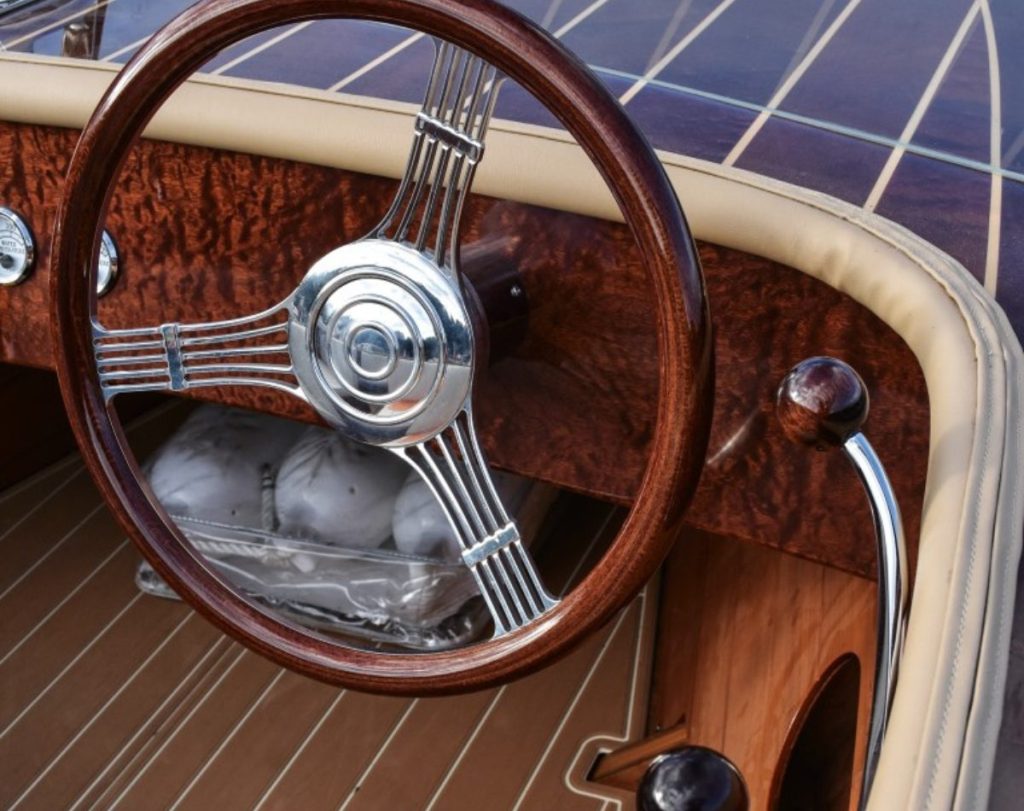 Precision detailing of the Elise.