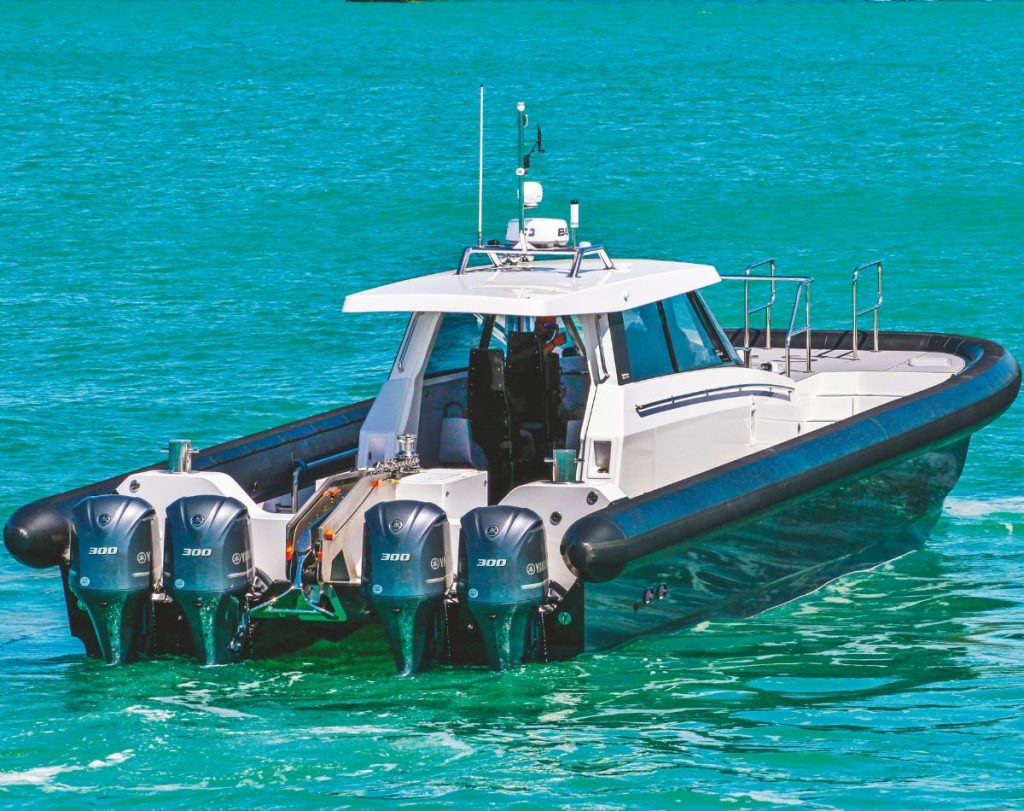 The LSB Catalyst superyacht tender is a tender that fills multiple roles – from powerful workhorse to super-quick transportation to luxurious playmate.