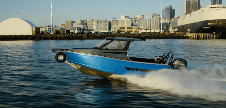 Sealegs 8.6m Amphibious Aluminium Cabin MAX unveiled