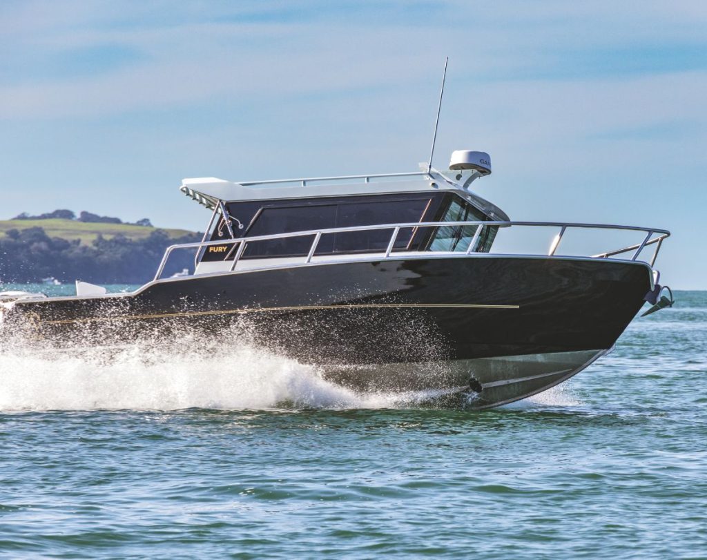 Aluka 823 Walkaround // Photo credit: Roger Mills / Boating New Zealand