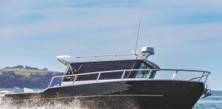 Aluka 823 Walkaround // Photo credit: Roger Mills / Boating New Zealand