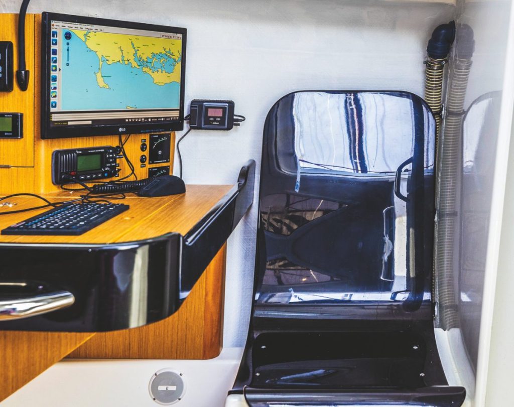 Superb short-handed idea, those in-facing seats each side and a useful chart table to have a bowl of soup at or navigating.