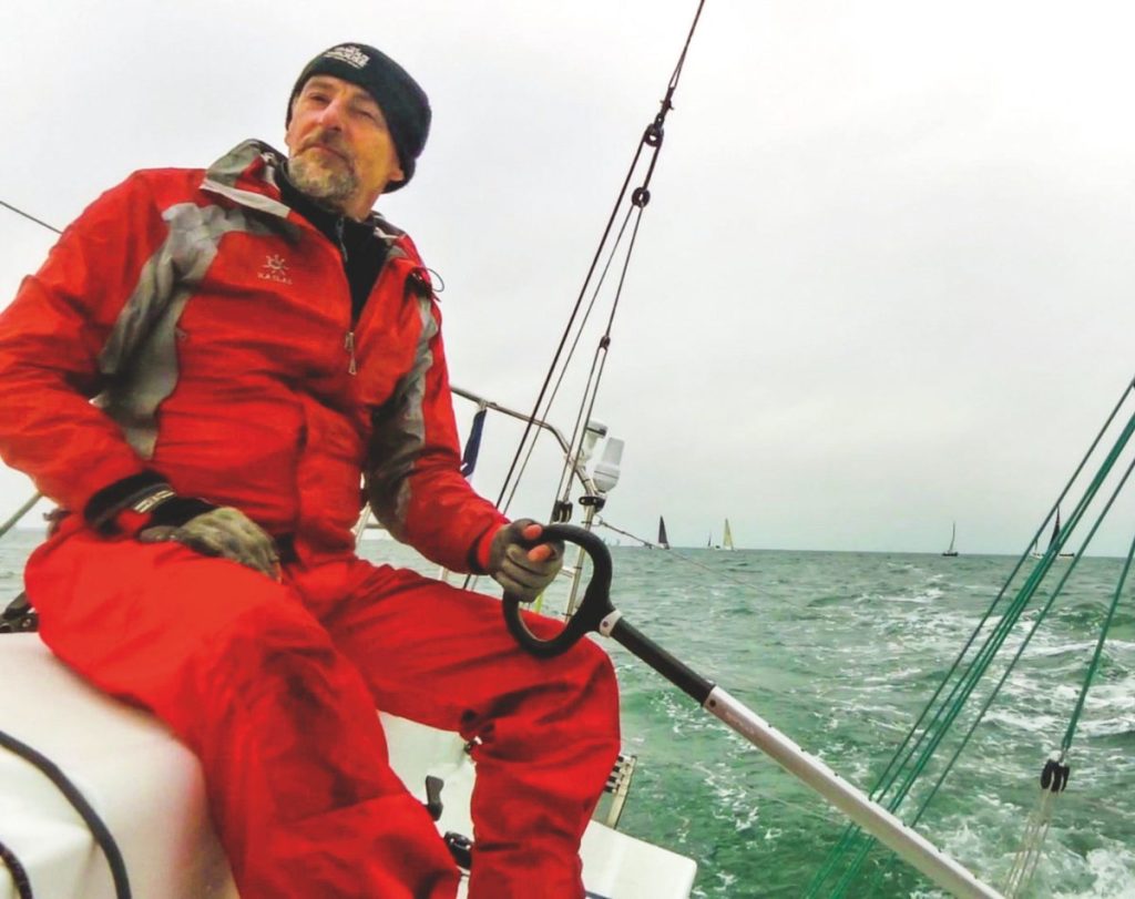 The writer felt comfortable and in control, thanks to the powerful twin rudders and key sail controls nearby.