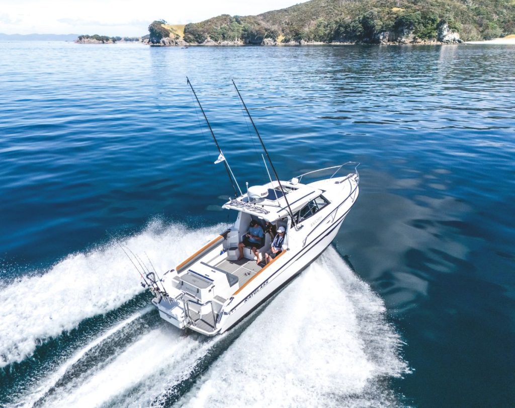 The Mercruiser diesel option provides better fuel economy and comparable performance, but is noisier. // BNZ
