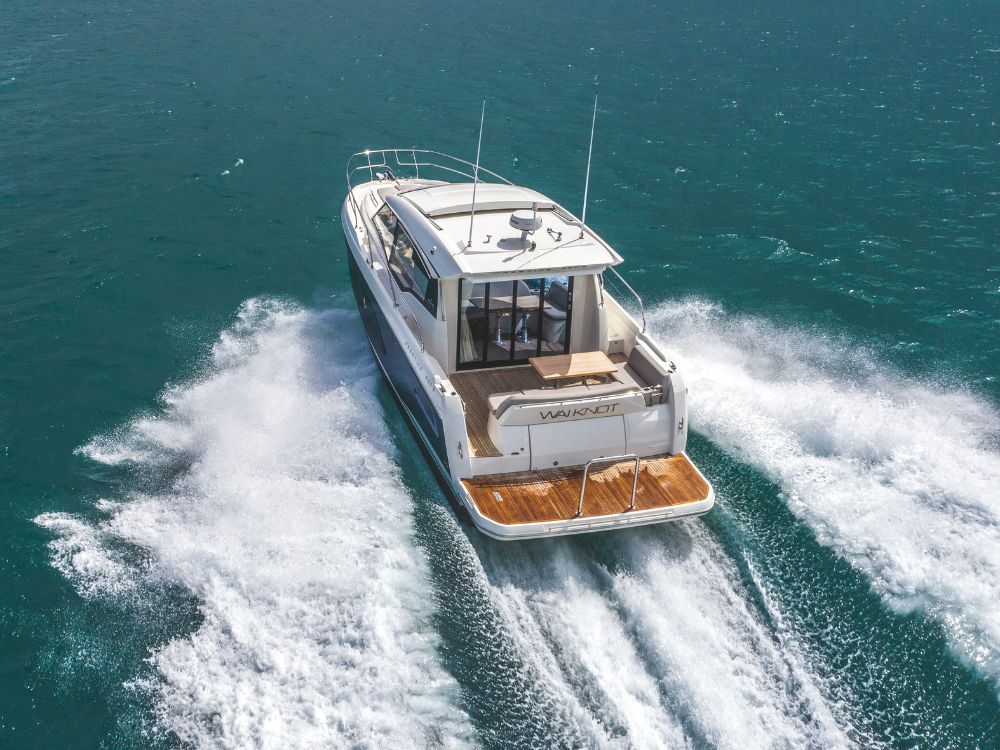 Wai Knot cruises at 22 knots and can sprint to 30 knots. // Photo credit: Roger Mills