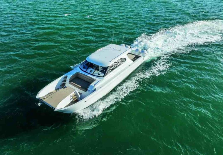 The Catalyst GT Redefining high-performance boating