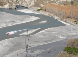 Serious Jet Boat Crash on Ōreti River: One Person Hospitalised with Severe Injuries