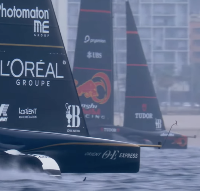 Alinghi vs OR in rainy conditions Alinghi vs OR in rainy conditions