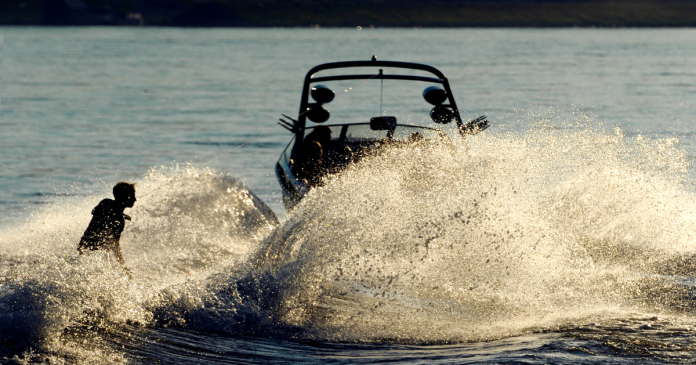 Volvo Penta Wakeboarding Joystick Technology