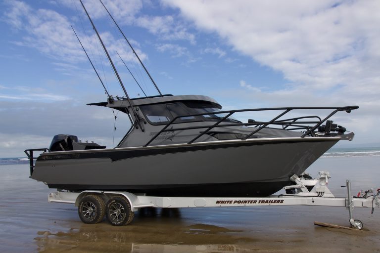 Just Out! The White Pointer 745 Sports Cruiser