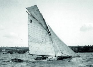 The 1895 8-raters