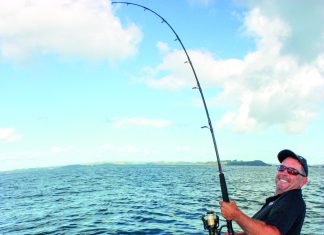 Fishing  gear that multi-tasks
