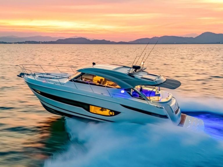 Riviera 4600 SY