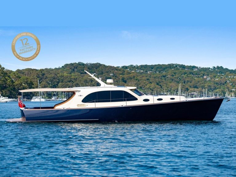 2010 Palm Beach Motor Yachts PB 50 Sedan
