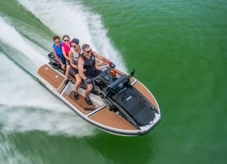 Yamaha Crosswave arrives