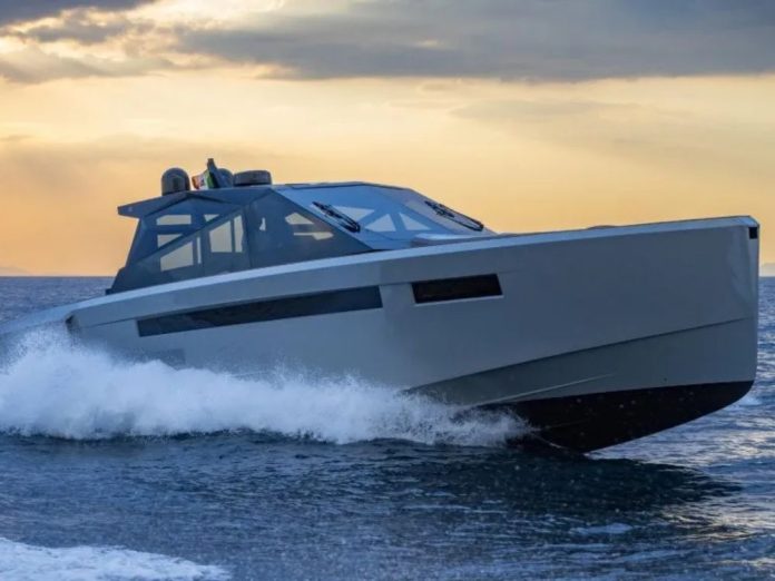 Evo Yachts - Boatology