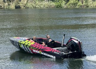 War Machine: pushing the limits of Phantom Powerboats F2 innovation