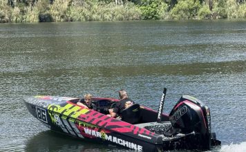 War Machine: pushing the limits of Phantom Powerboats F2 innovation