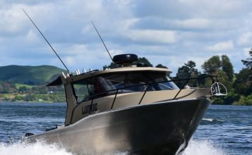 Lunatic: the Marco 700 Souwester built to roam