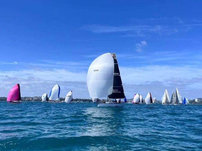 Kick in the PIC Coastal Classic // Photo credit: Kirsten Thomas
