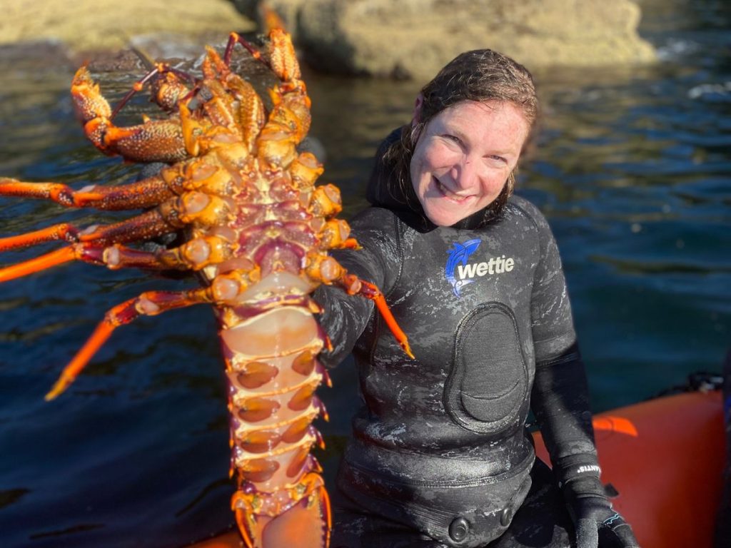 Wild Chix and Pure Salt together take on Fiordland // Photo credit: Wild Chix