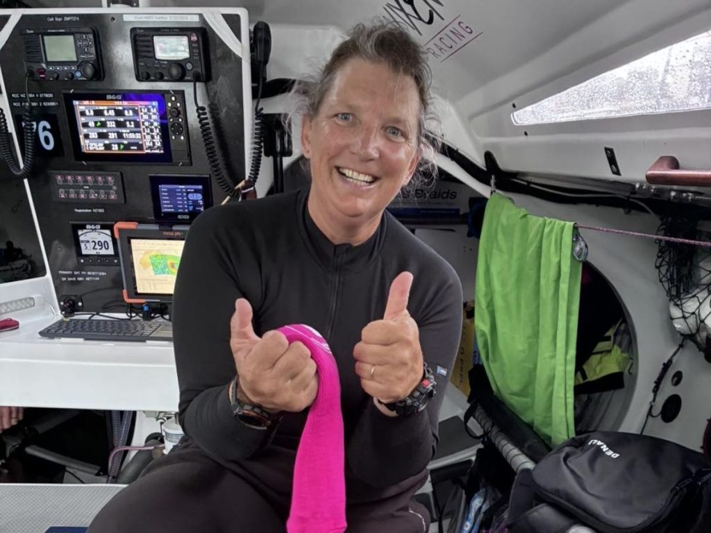 Sharon Ferris-Choat prepares for her Trans-Tasman passage home with fellow crew member, Taylor Canfield. Spot the socks from Femme Soleil by Rachel. // Vixen Racing