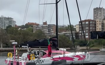 Vixen Racing departs Sydney Harbour alongside the Globe 40 fleet, bound briefly for the Pacific before turning home. // Photo credit: Vixon Racing