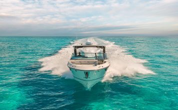 Sea Ray’s SLX 360 Outboard brings big-boat thinking to the day-boat space