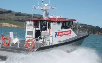 Coastguard Bluff assists three men stranded on island near Bluff