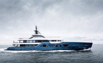 Amels 60 superyacht 21.12 arrives in Auckland Amels 60 superyacht 21.12 arrives in Auckland // Photo credit: Tec Wire / Amels