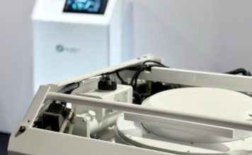 Smartgyro launches battery powered integration for SG20 stabiliser // Smartgyro