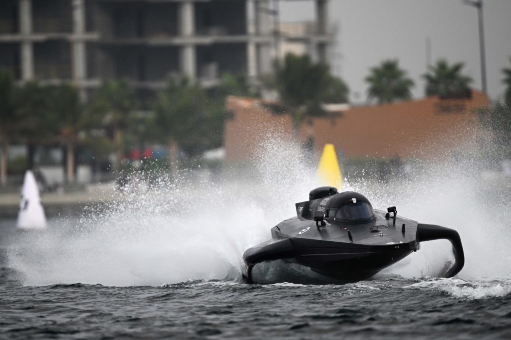 JEDDAH, SAUDI ARABIA - JANUARY 24: Ieva Millere-Hagin (LAT) / Micah Wilkinson (NZL), Team Drogba Global Africa, in action during the place race during the E1 Series Jeddah GP on January 24, 2026 in Jeddah, Saudi Arabia. // Photo credit: Clive Mason / Getty Images