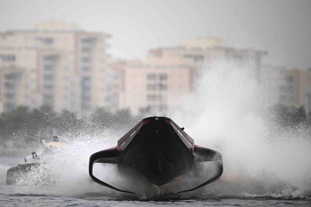 JEDDAH, SAUDI ARABIA - JANUARY 24: Cristina Lazaragga (ESP) / Tom Chiappe (FRA), Team Rafa, in action during the final 2 race during the E1 Series Jeddah GP on January 24, 2026 in Jeddah, Saudi Arabia. // Photo credit: Clive Mason / Getty Images