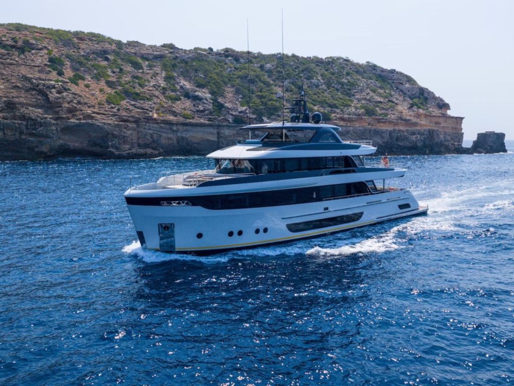 Lalabe exterior view // Photo credit: Van der Valk Shipyard