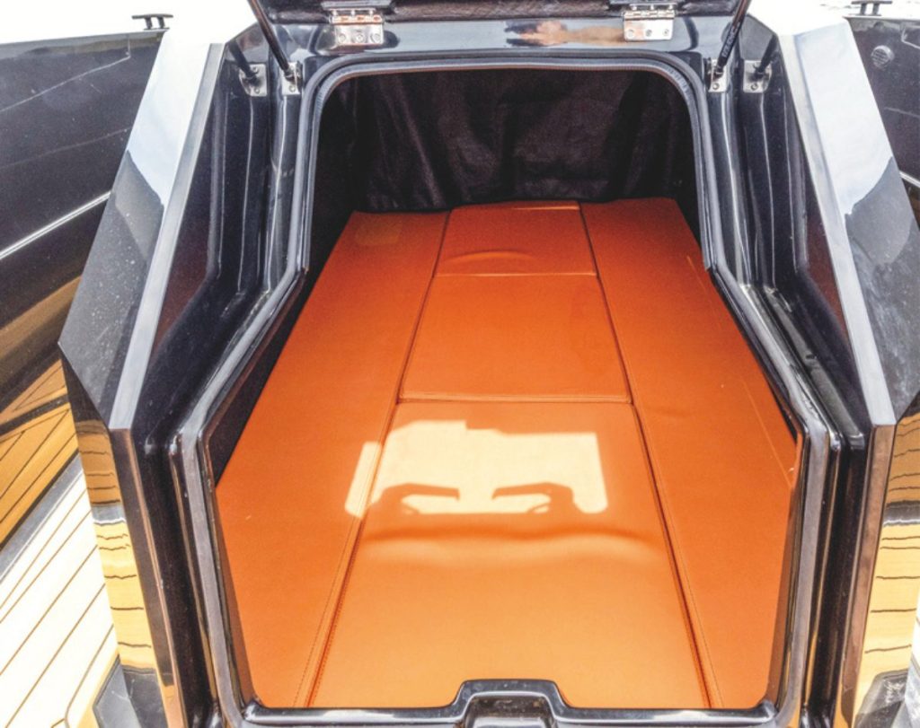 Under the console there are two berths, giving the 907 the potential for overnighting. In the bow there’s useful storage for lines, fenders or incidental items under the bow seat behind the capstan and anchor locker.