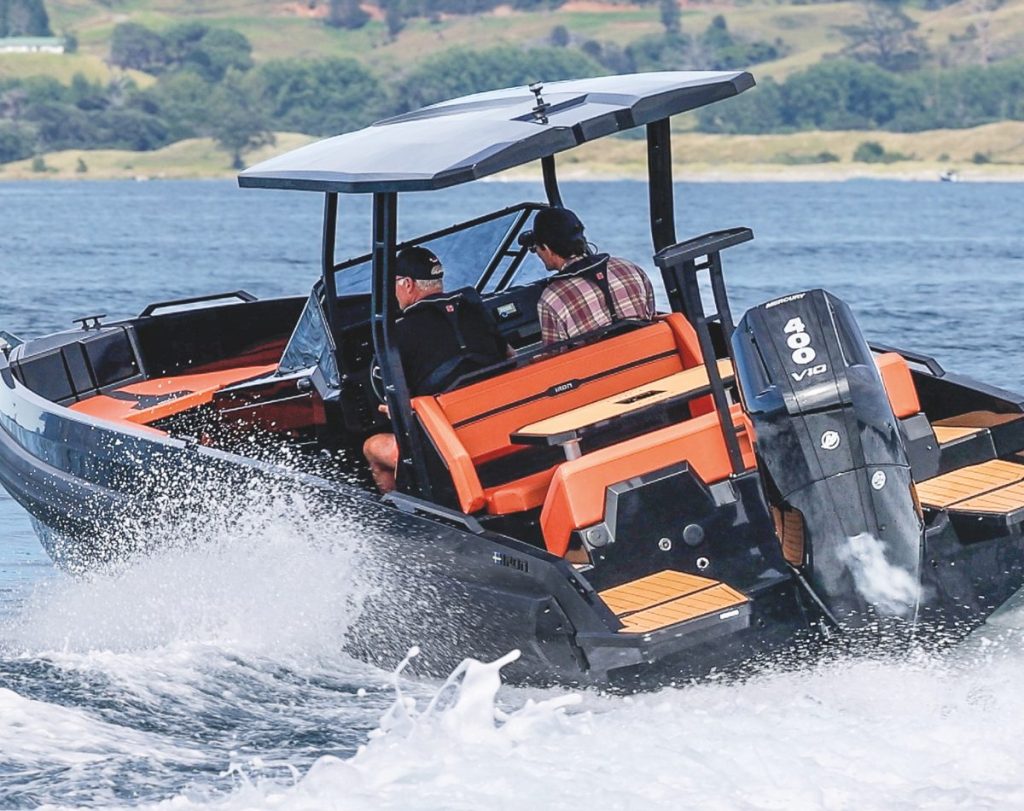 Performance with the 400hp V10 is spectacular and throwing the boat around is lots of fun. Thankfully, there’s plenty to hold onto in the turns.