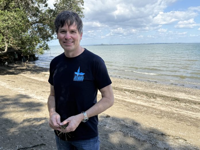 Marine biosecurity expert Dimitri Colella from Auckland Council Marine biosecurity expert Dimitri Colella from Auckland Council