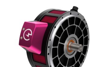 Integrel E Power 15/30 Series brings generator free power to modern powerboats