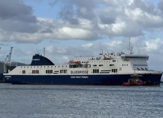 Ferry cancellations: Students left stranded after rowing regatta Ferry cancellations: Students left stranded after rowing regatta