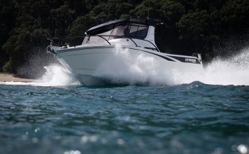 Extreme 746 Game King // Extreme Boats