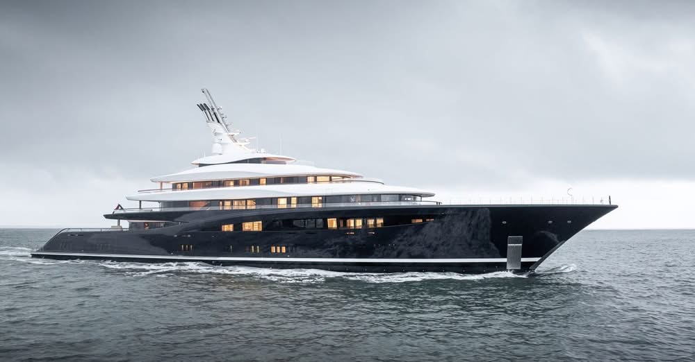 Breakthrough // Photo credit: BOAT International