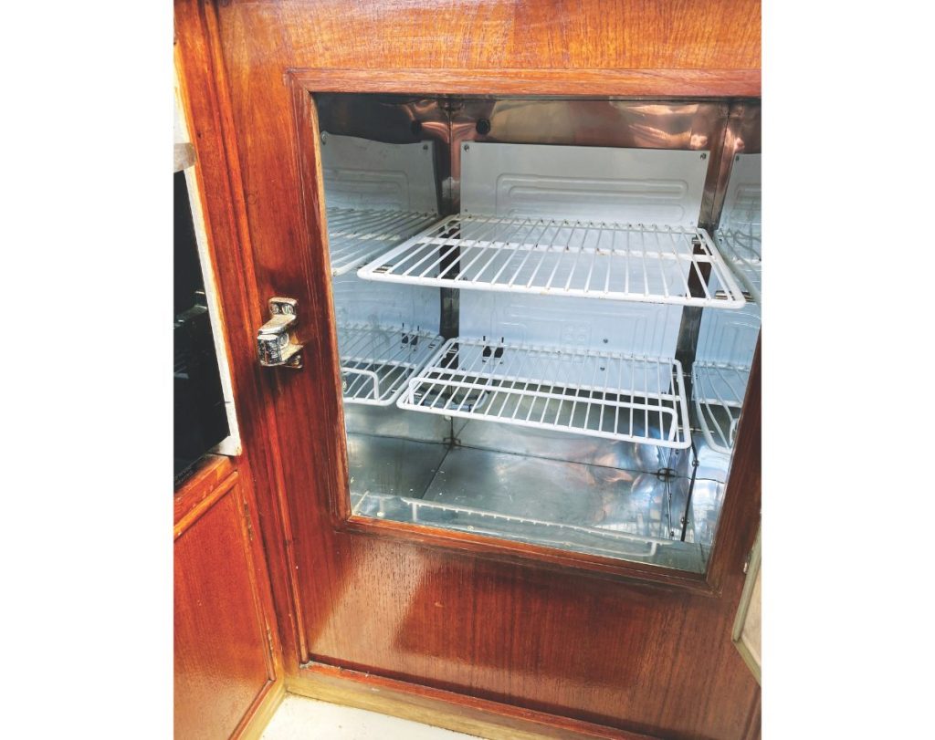 A Direct DC kit fridge installed. 