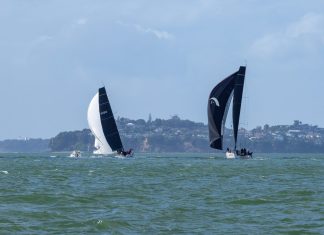 Stars, sails and something on the stove — the Three Kings fleet checks in the AM on Fri 17