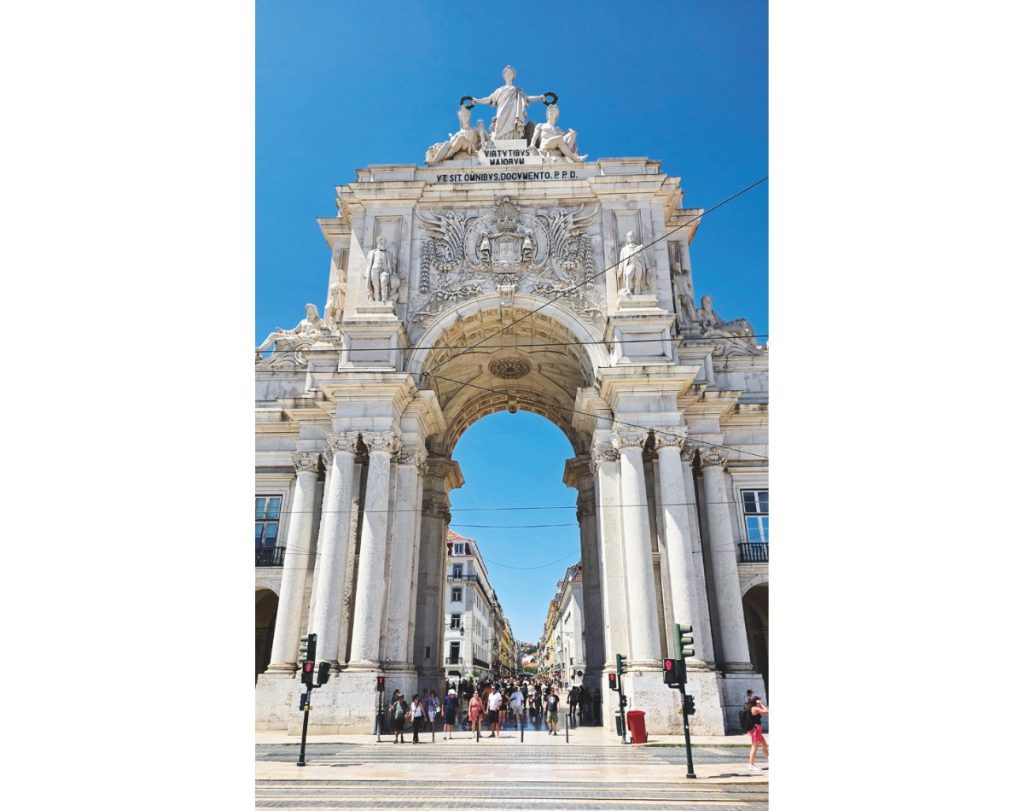 Lisbon’s Rua Augusta Arch – built to celebrate the city’s rebirth after the 1755 earthquake. // Photo credit: LAWRENCE SCHÄFFLER