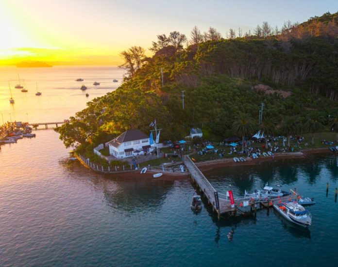 Squadron sells its Kawau heartland. // Barfoot & Thompson