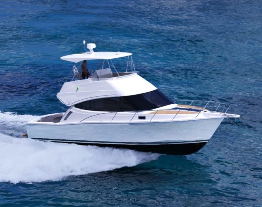 Caribbean 40F // Photo credit: Caribbean Boats