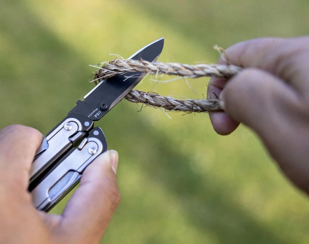 Leatherman Multitool WAVE ARC // Photo credit: Leatherman Multitools