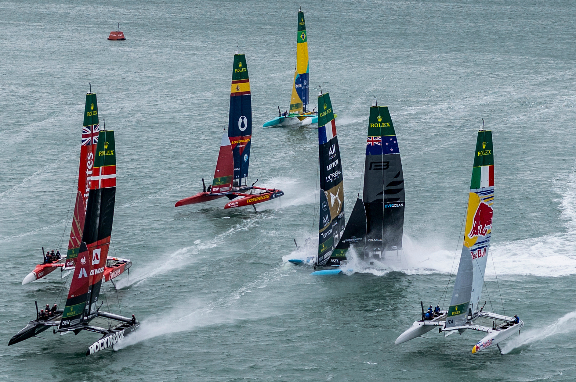 Leaders In Auckland But Caught In An Unavoidable Crash, The Ds Automobiles Sailgp Team France Forced Out Of Day 2